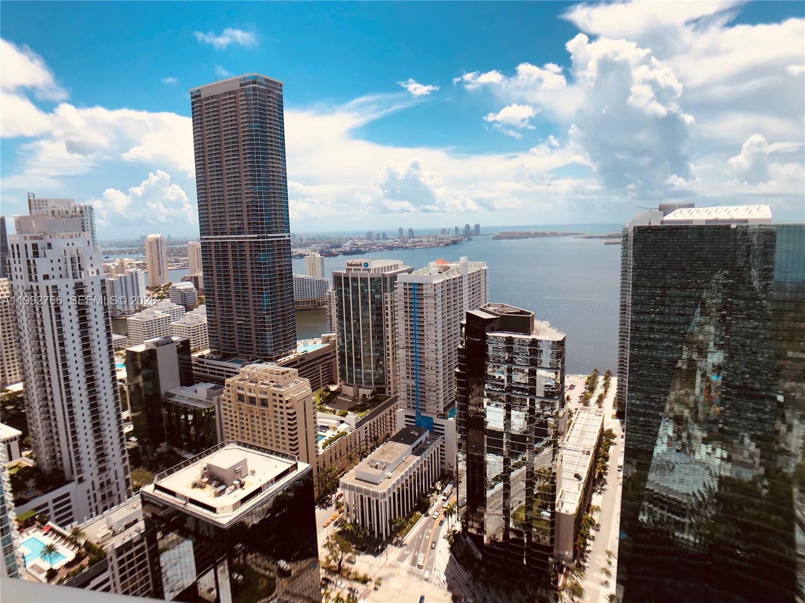 image Dua Miami (SLS Brickell)2