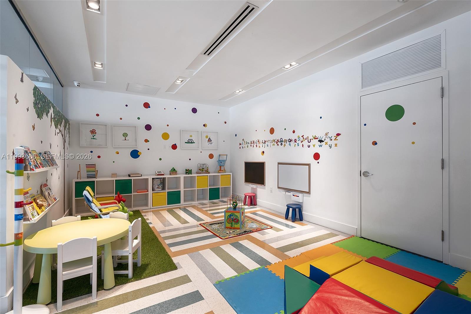 image Le Parc at Brickell11