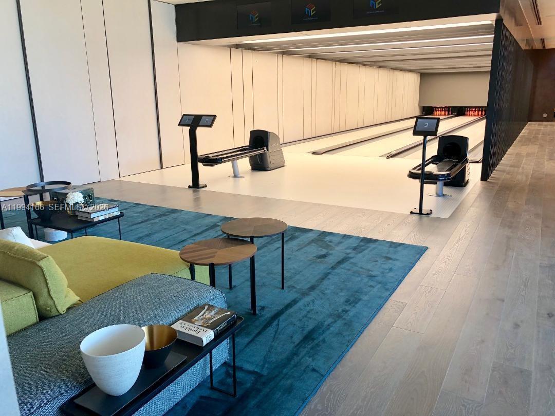 480 NE 31st St #802 Miami, FL 33137