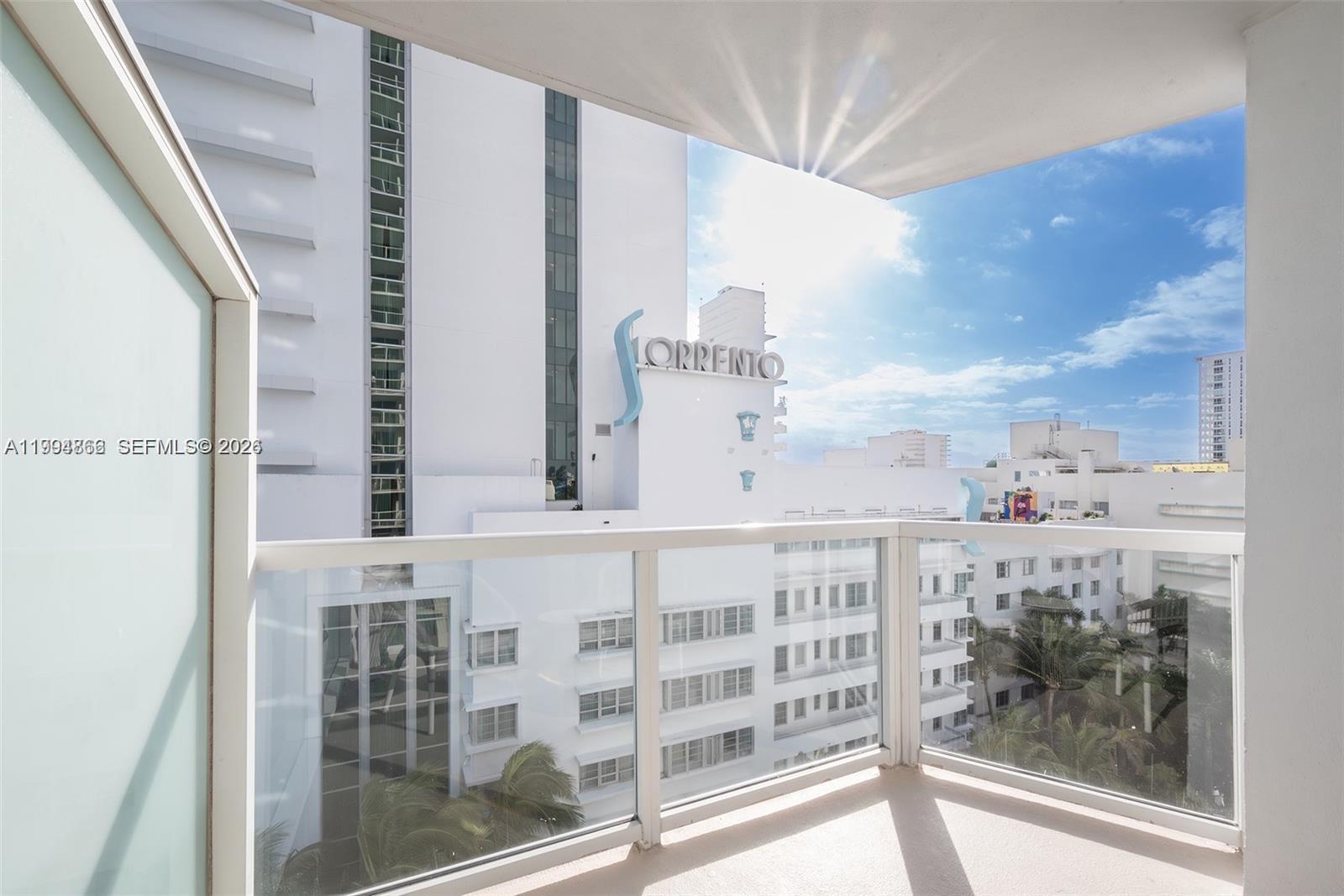 4401 Collins Ave #902 Miami Beach, FL 33140