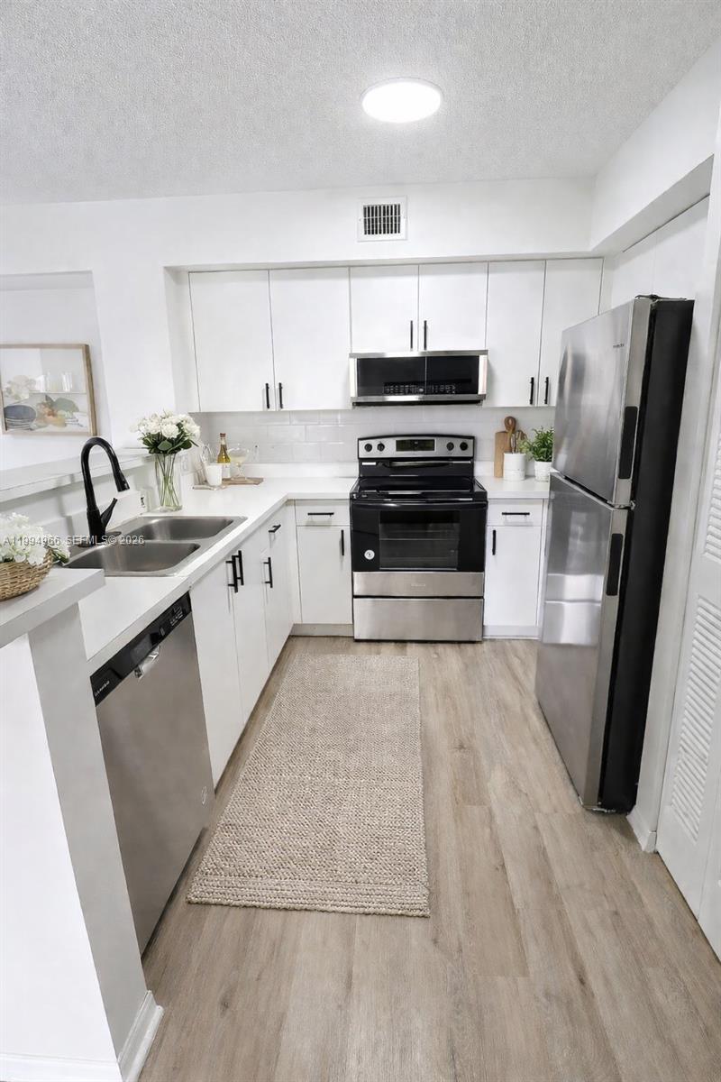 12166 Saint Andrews Pl #108