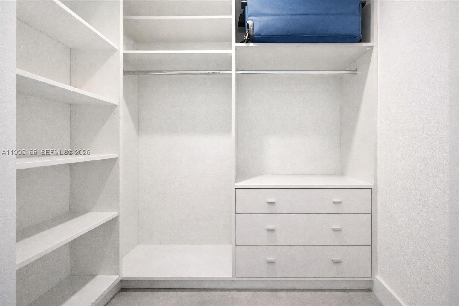 181 SW 170th Ave Pembroke Pines, FL 33027