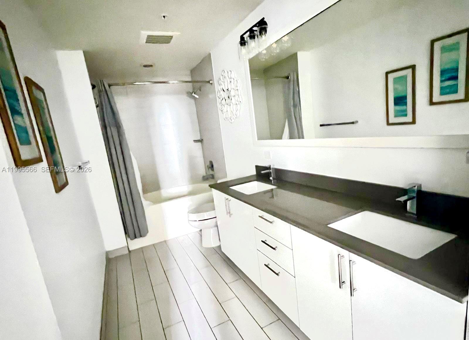 image Nine at Mary Brickell Village24