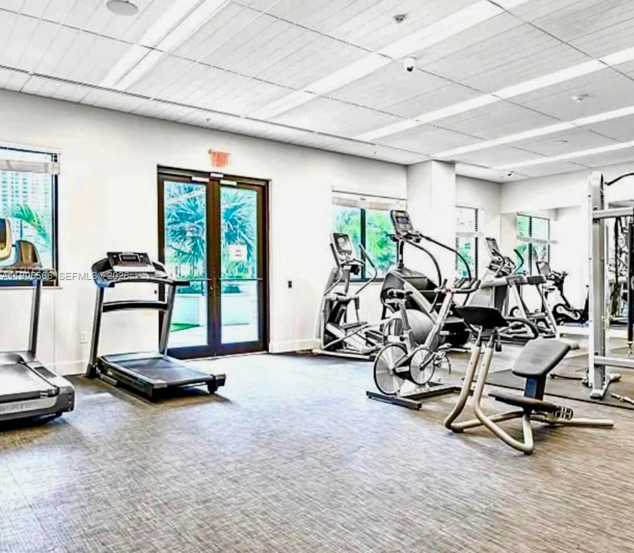 image Nine at Mary Brickell Village37