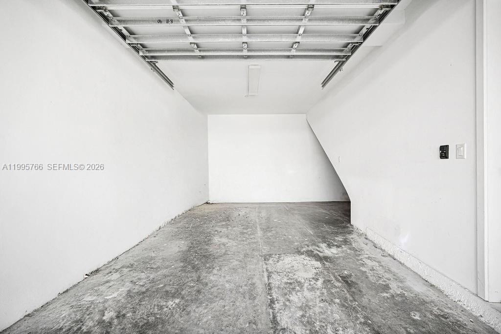 455 NE 39th St #205 Miami, FL 33137