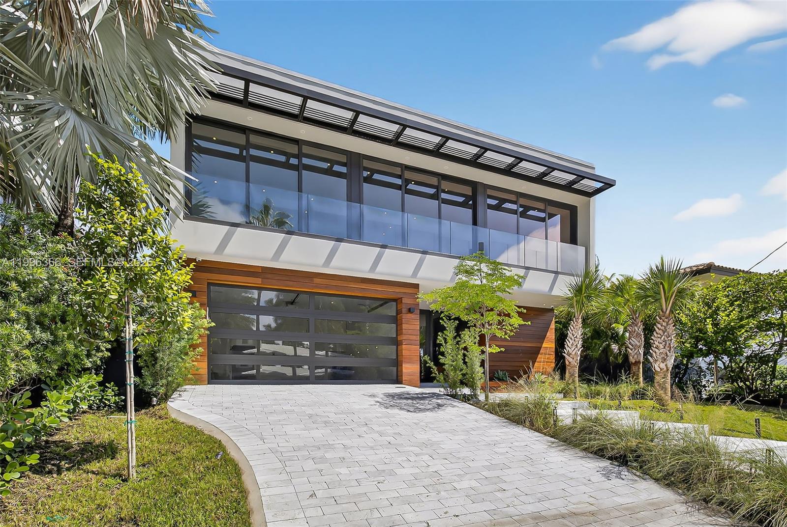 620 Solar Isle Dr Fort Lauderdale, FL 33301