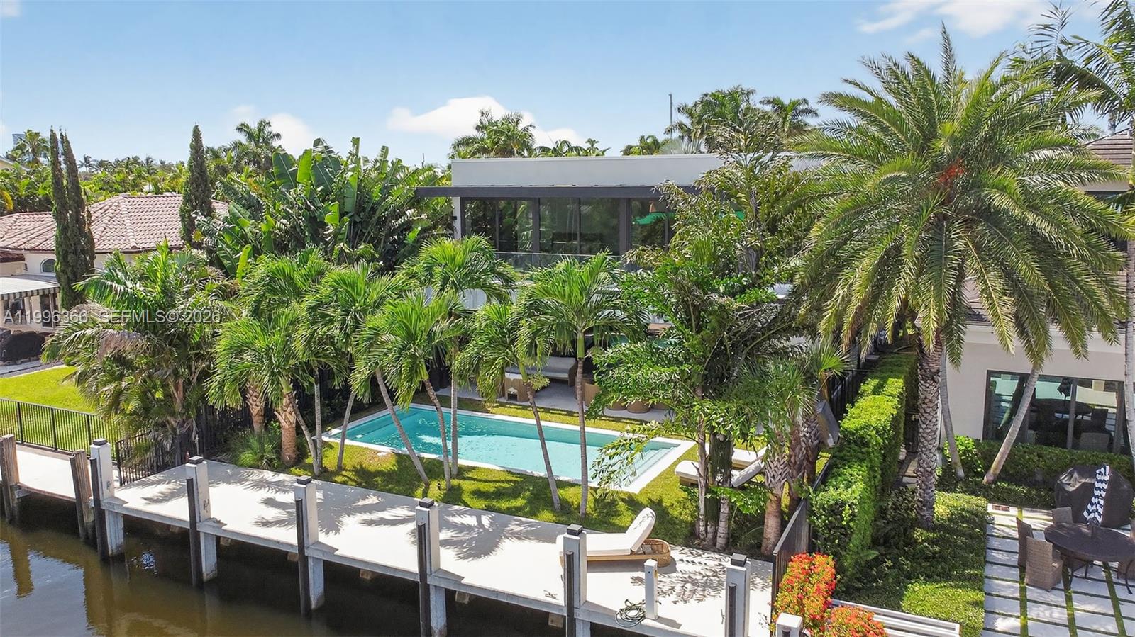 620 Solar Isle Dr Fort Lauderdale, FL 33301