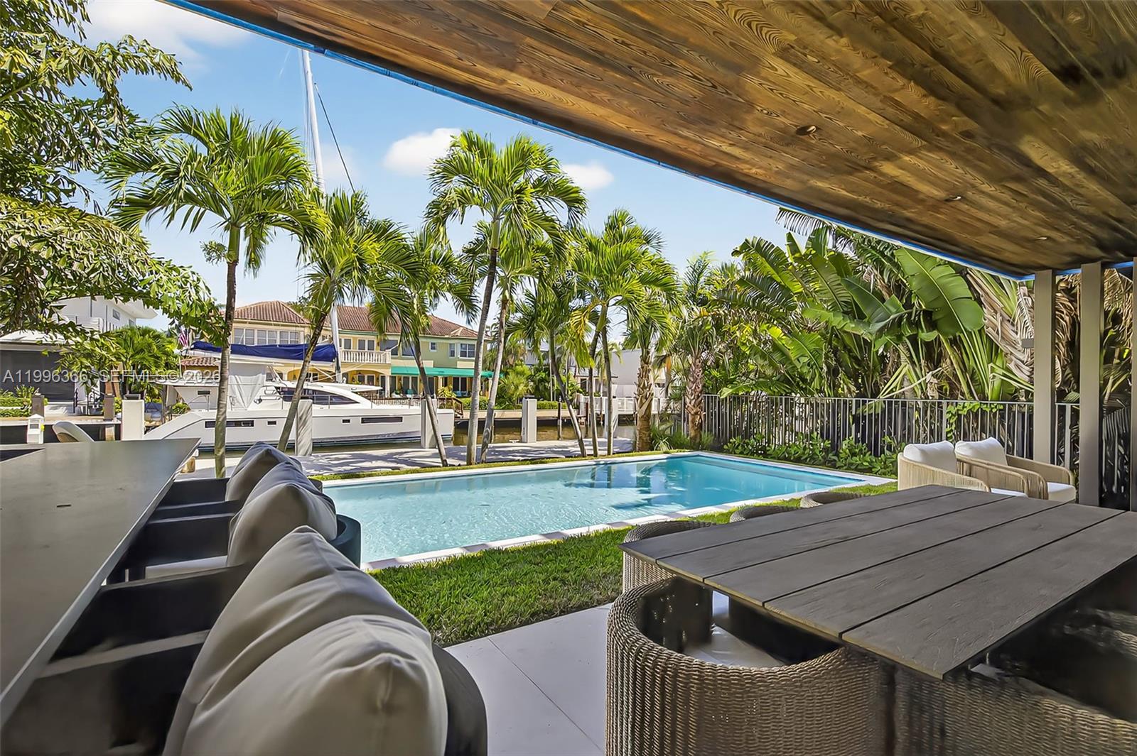 620 Solar Isle Dr Fort Lauderdale, FL 33301