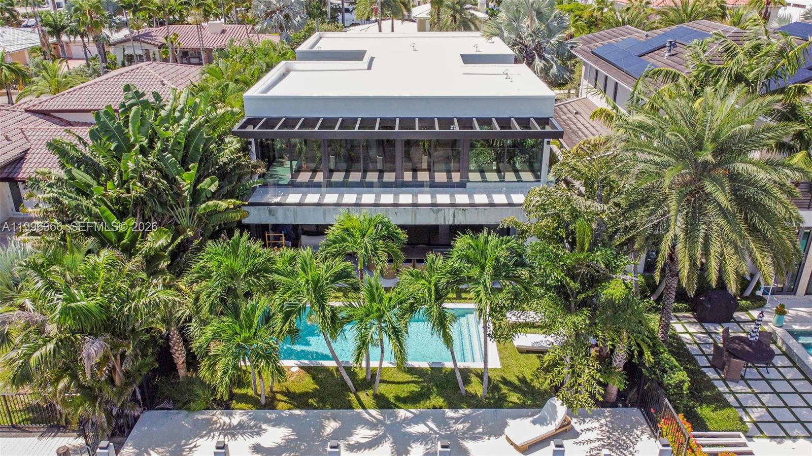 620 Solar Isle Dr Fort Lauderdale, FL 33301