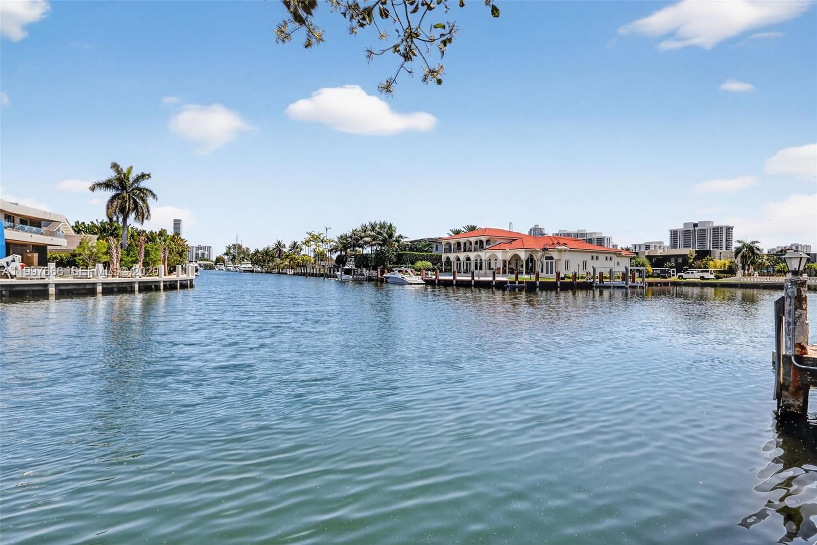 607 Layne Blvd Hallandale Beach, FL 33009