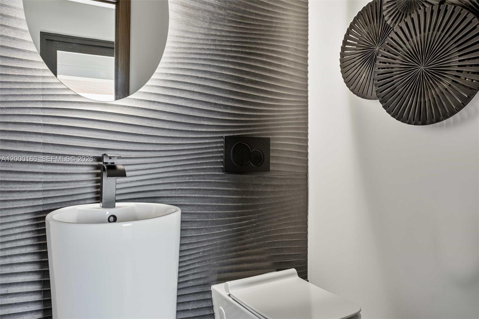 1982 NE 119th Rd North Miami, FL 33181