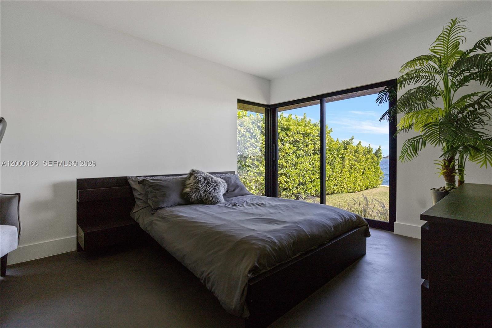 1982 NE 119th Rd North Miami, FL 33181