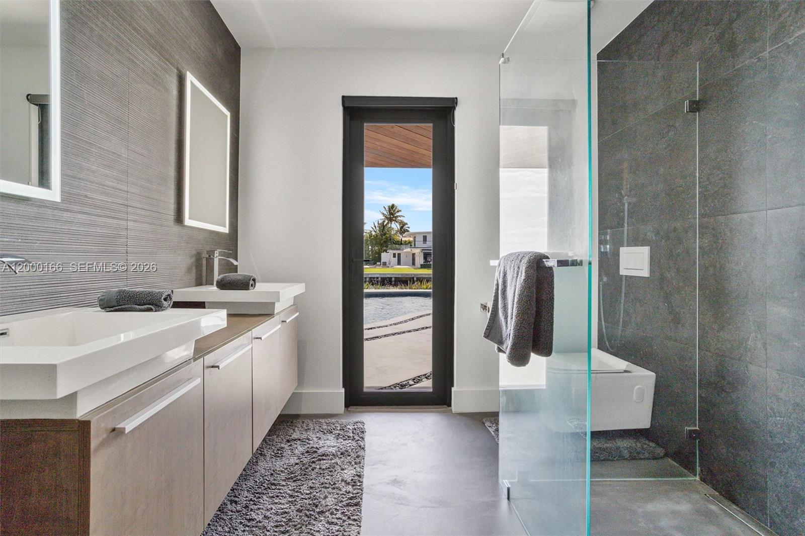 1982 NE 119th Rd North Miami, FL 33181