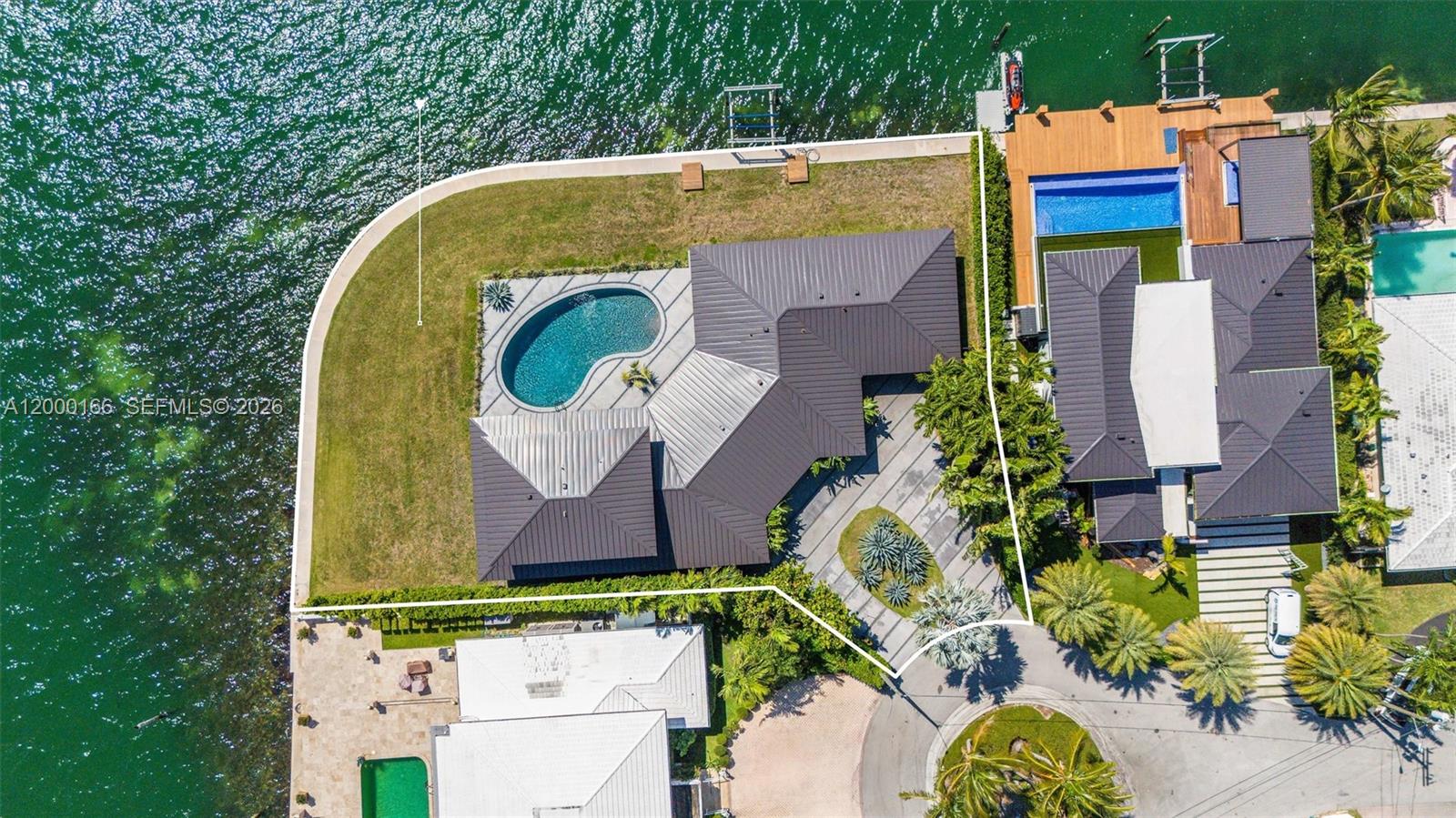 1982 NE 119th Rd North Miami, FL 33181