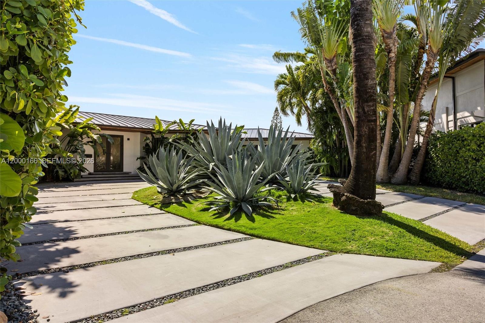 1982 NE 119th Rd North Miami, FL 33181