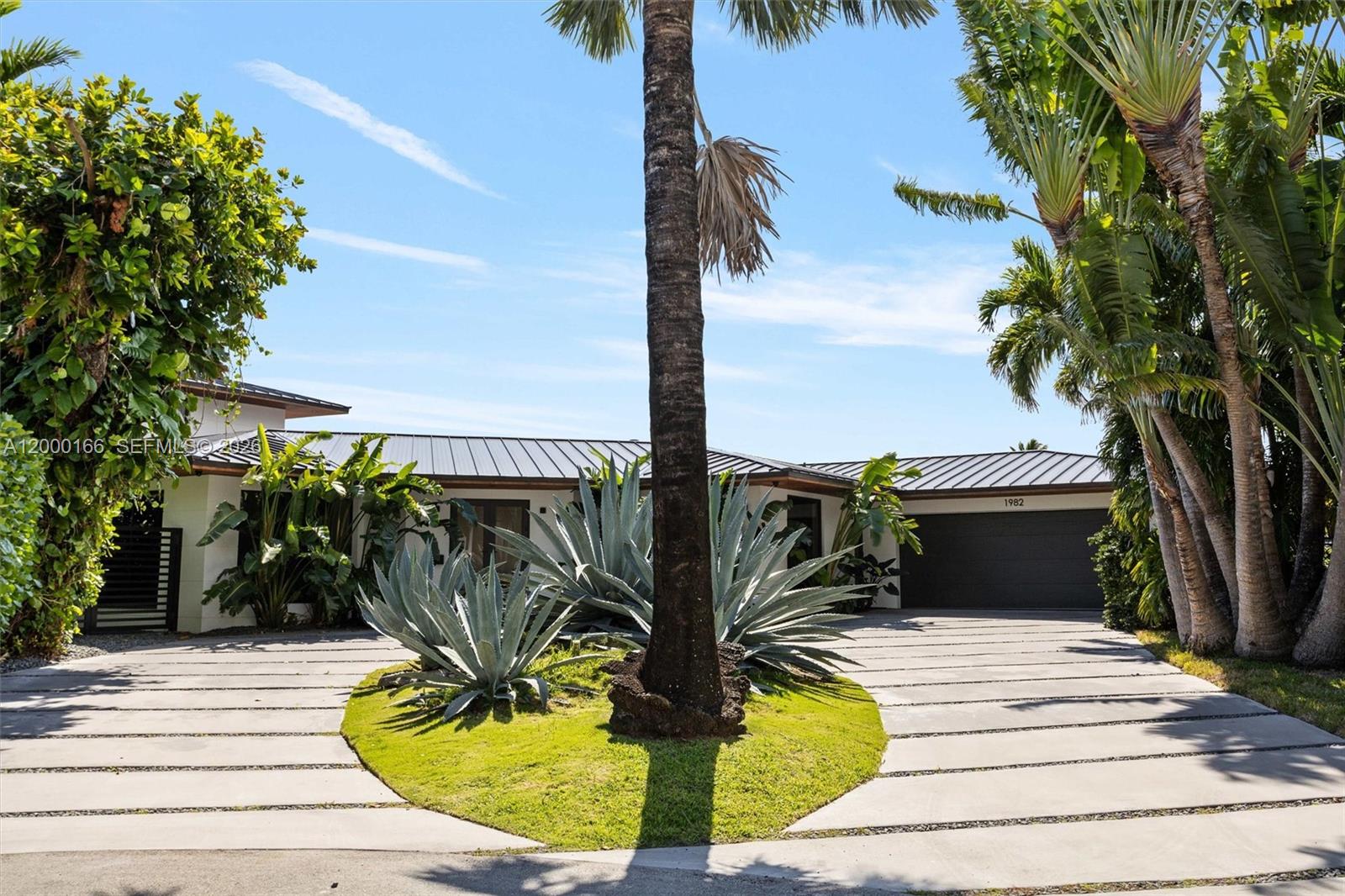 1982 NE 119th Rd North Miami, FL 33181