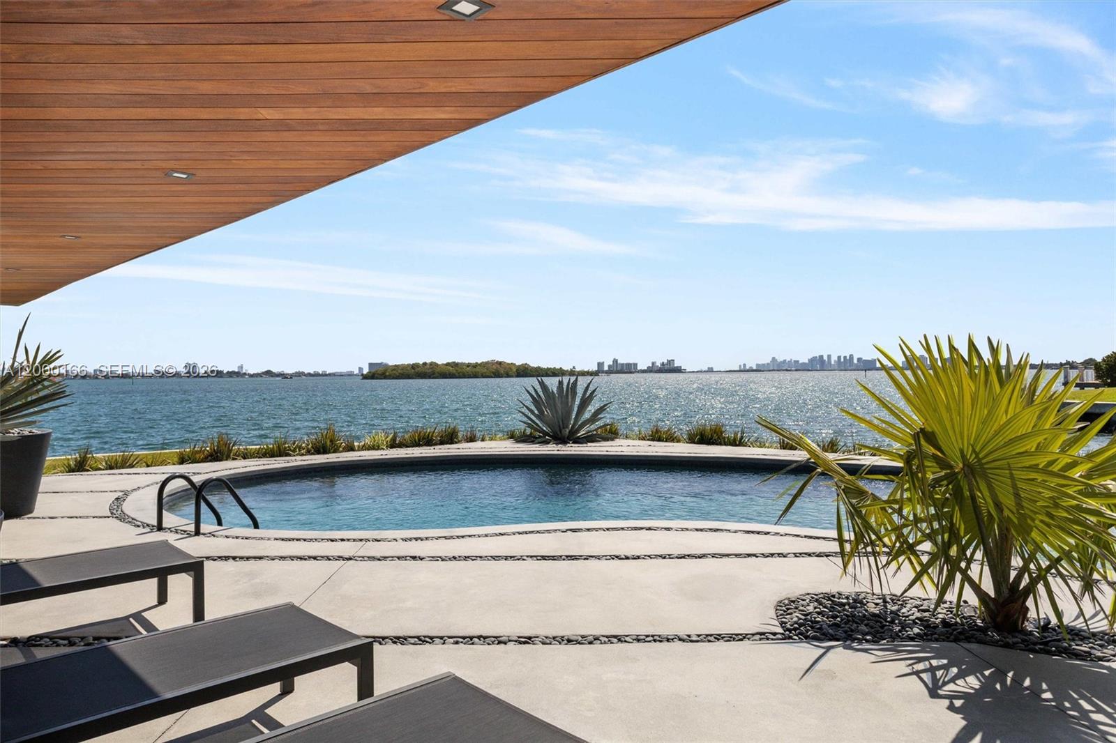 1982 NE 119th Rd North Miami, FL 33181