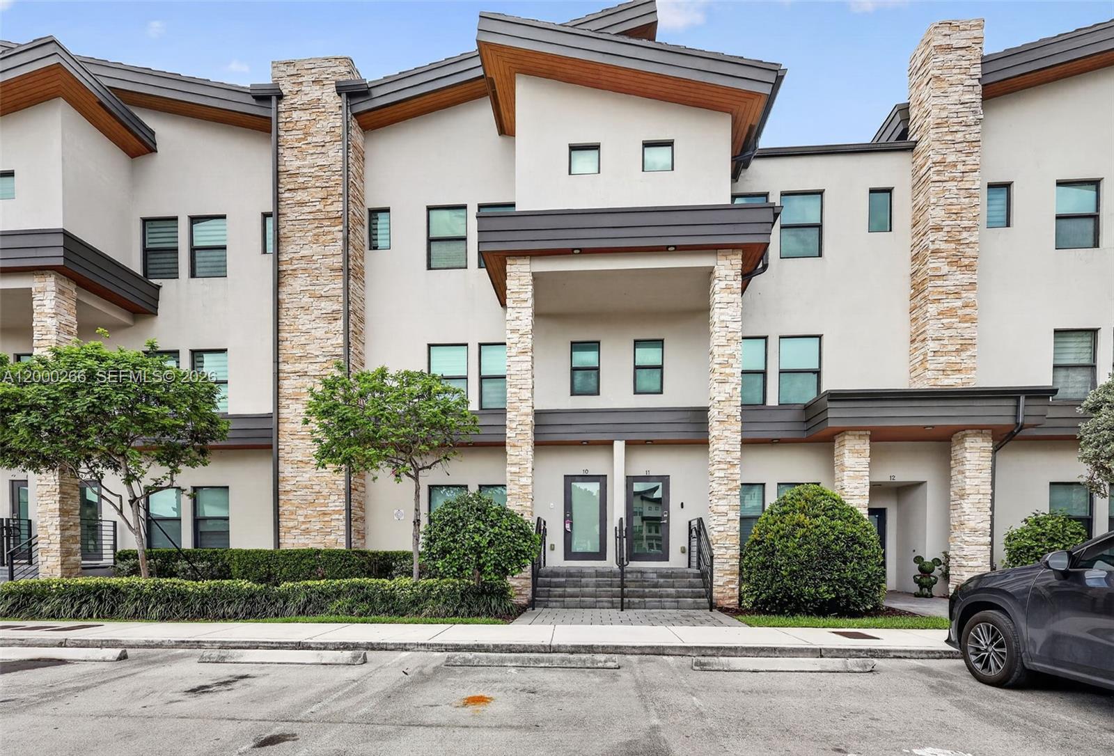 10467 NW 82nd St #11