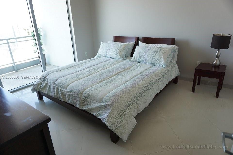 image The Ivy at Riverfront2