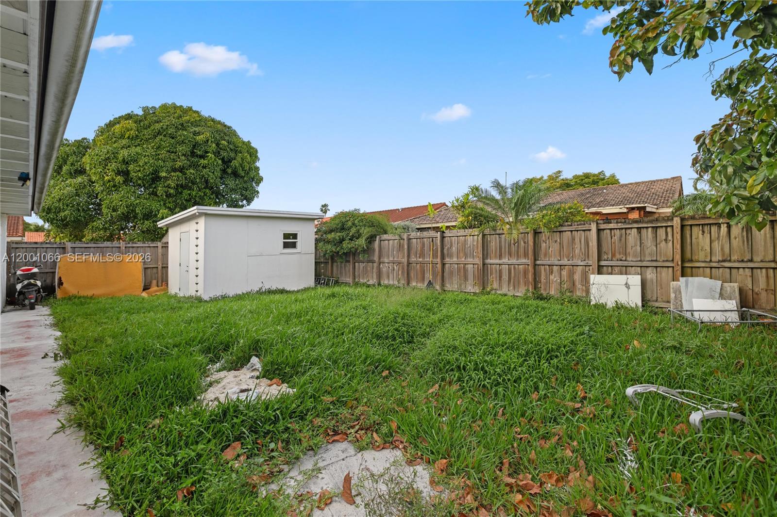 10105 SW 144th Ave Miami, FL 33186