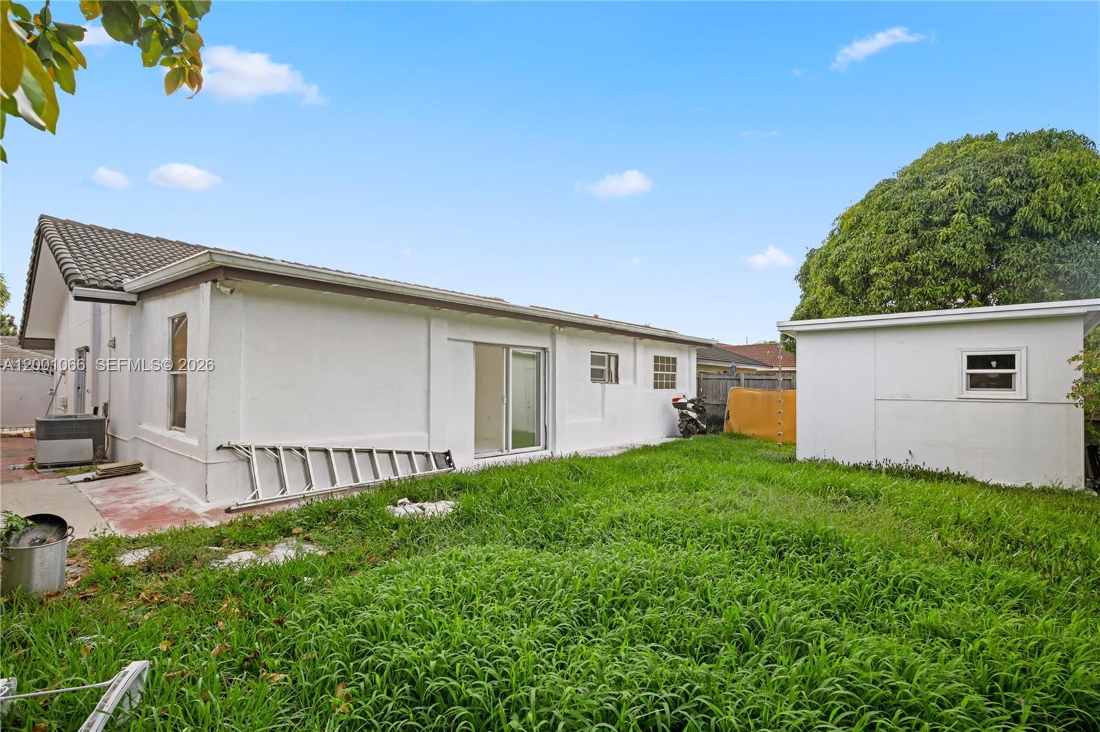 10105 SW 144th Ave Miami, FL 33186