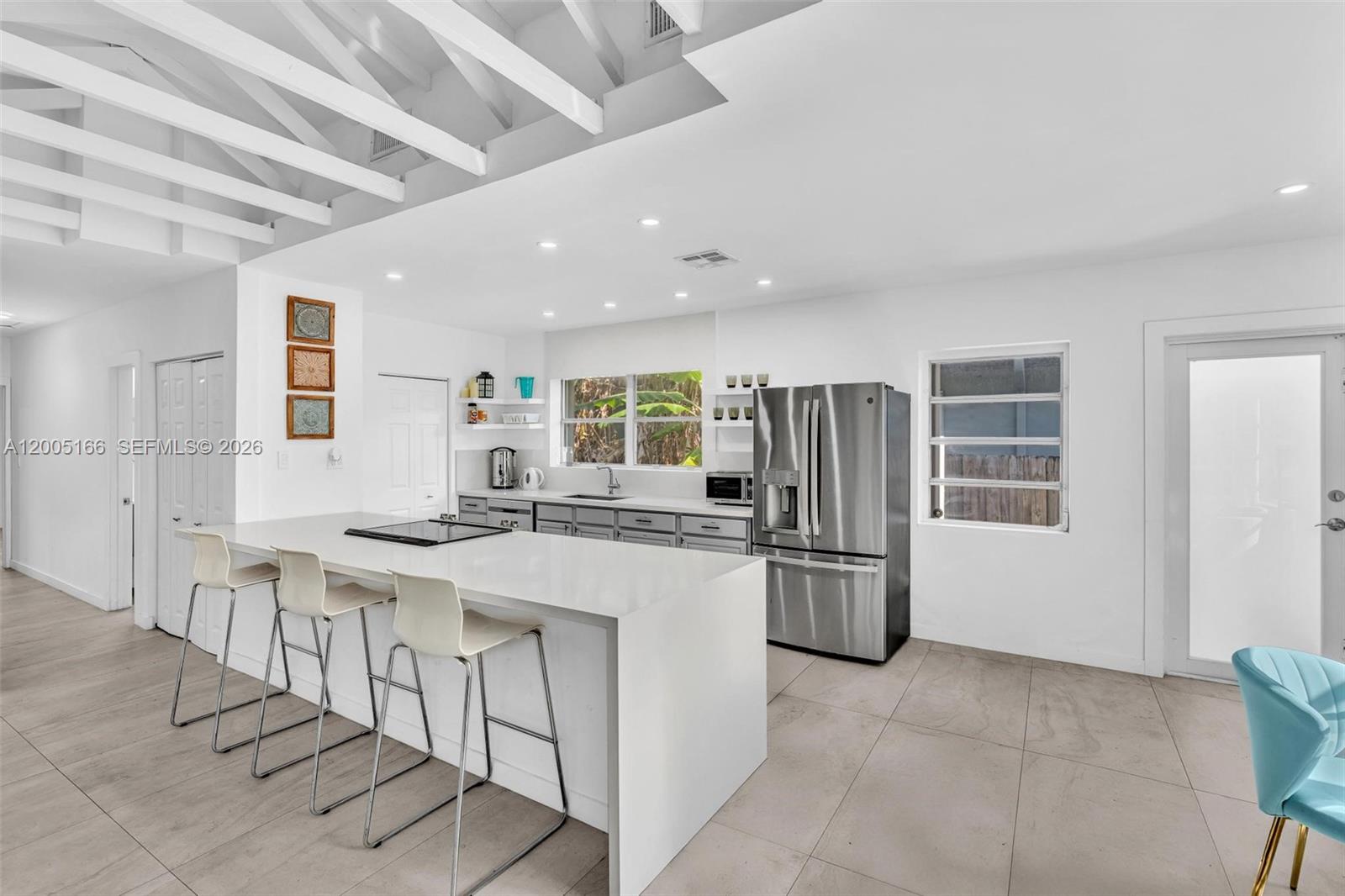 9264 Byron Ave Surfside, FL 33154