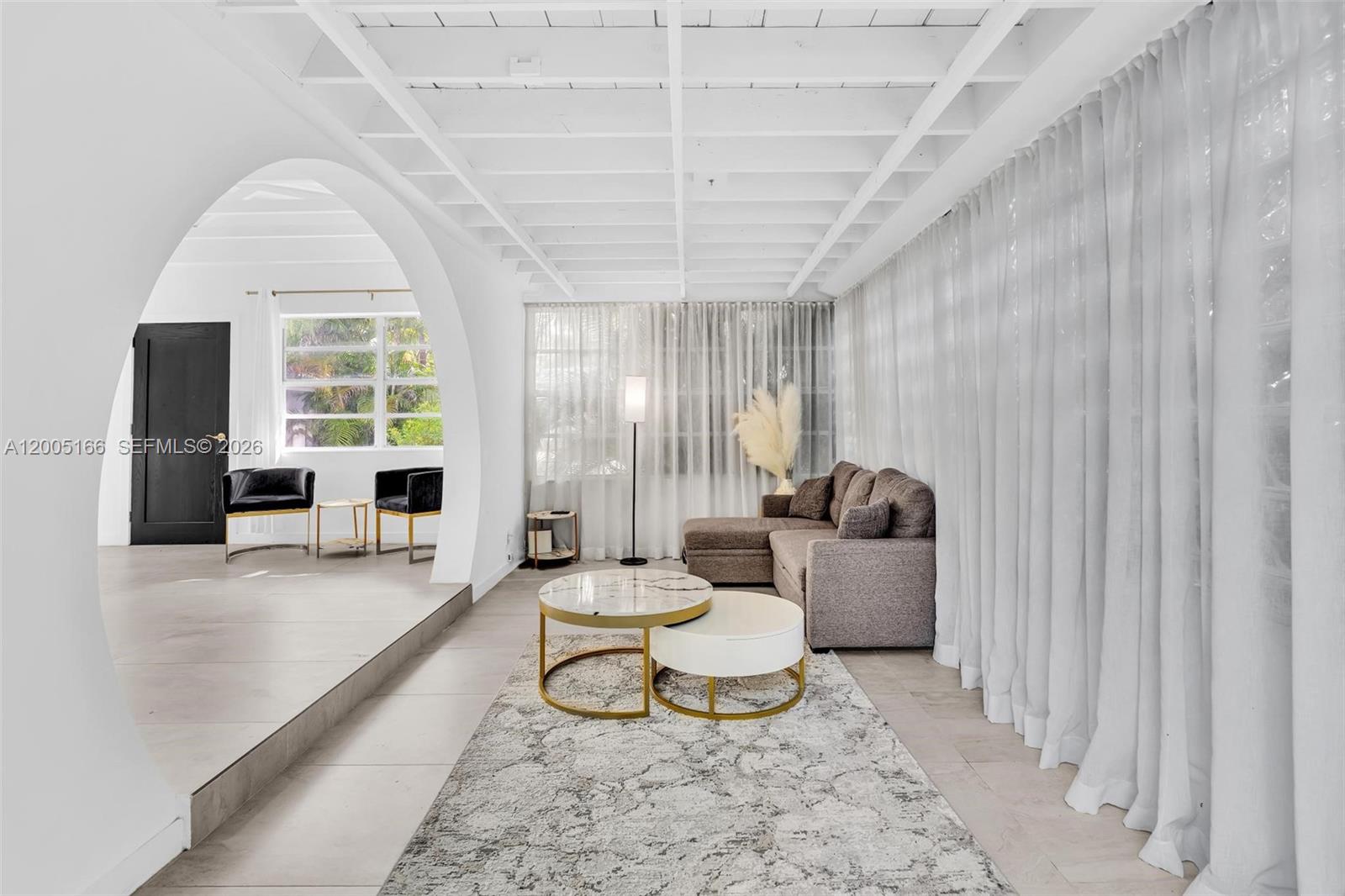 9264 Byron Ave Surfside, FL 33154