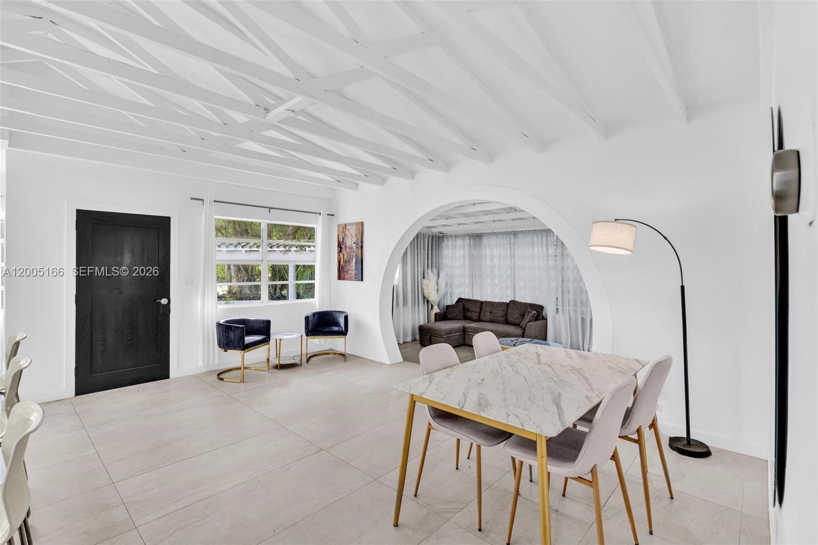 9264 Byron Ave Surfside, FL 33154