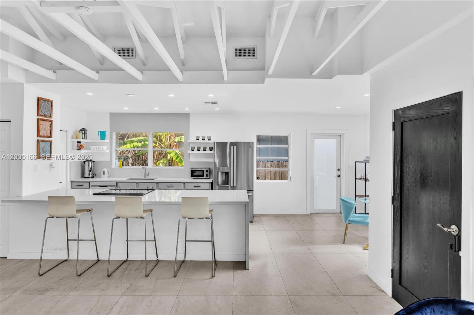 9264 Byron Ave Surfside, FL 33154