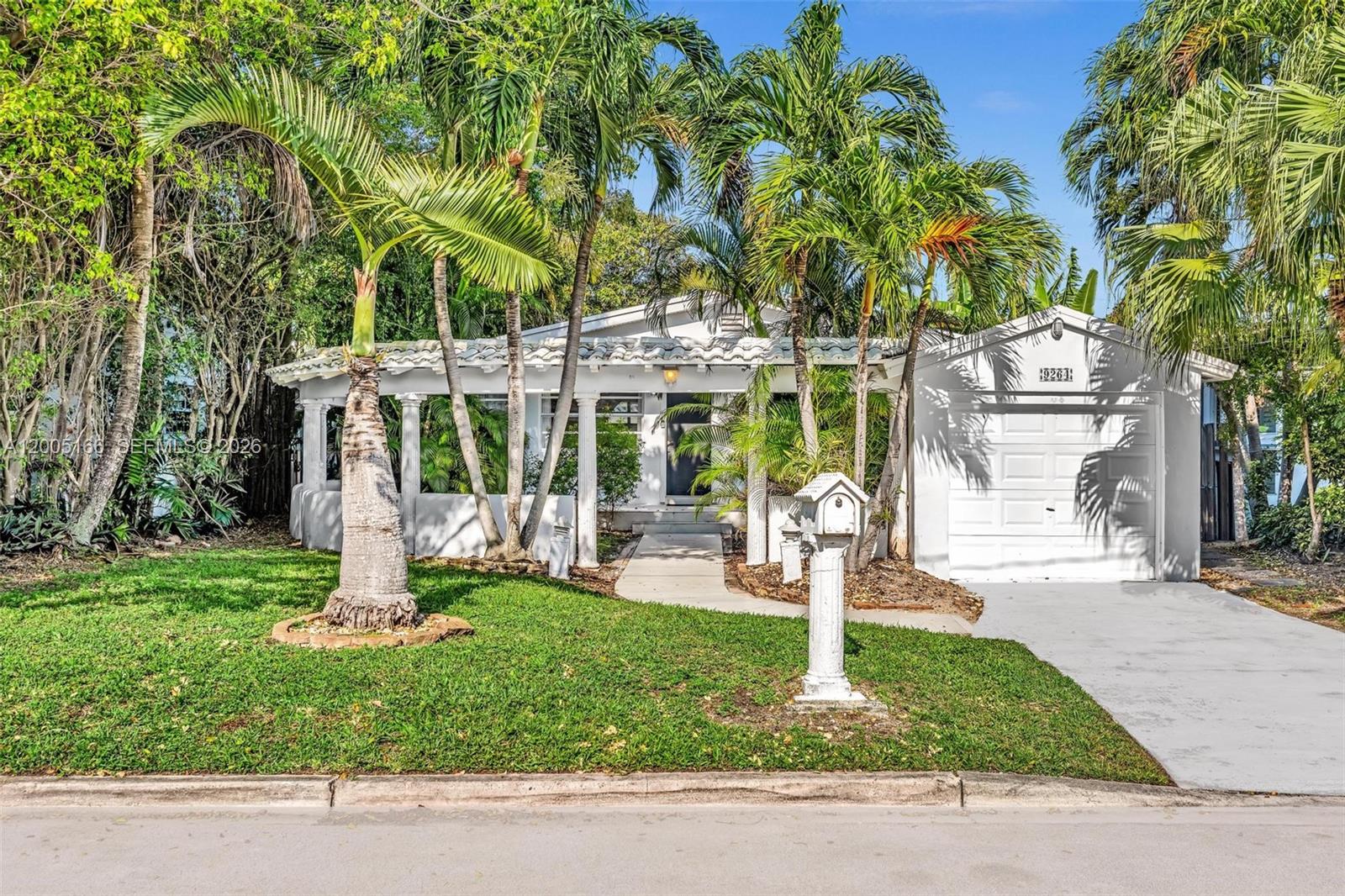 9264 Byron Ave Surfside, FL 33154