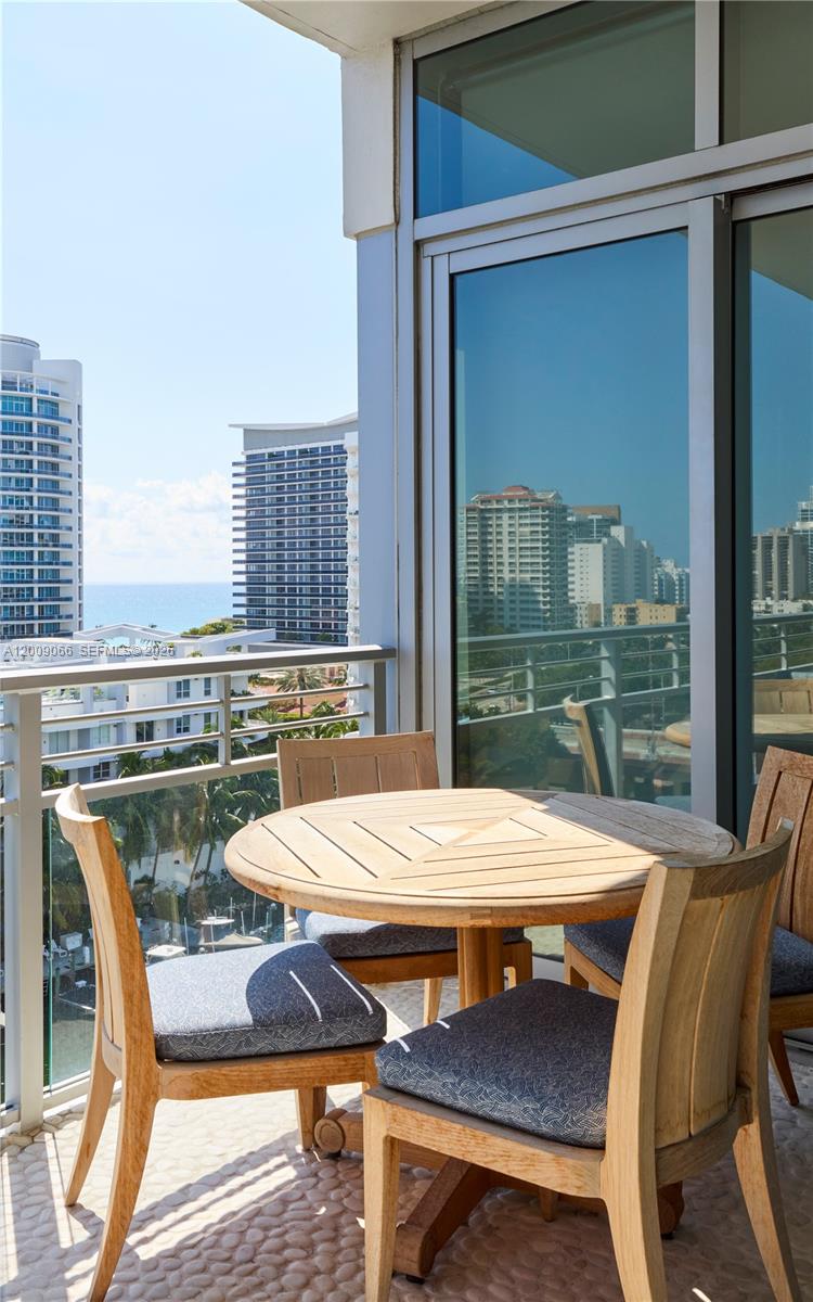 6101 Aqua Ave #903 Miami Beach, FL 33141