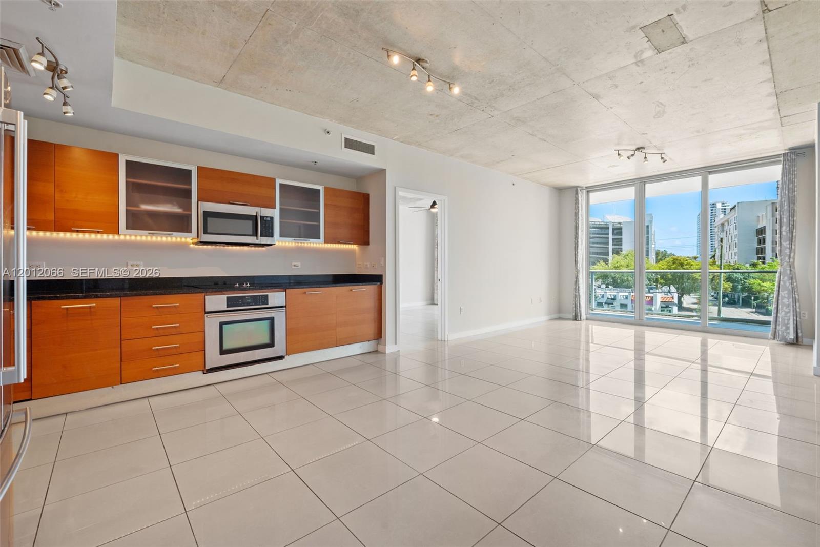 image 2 Midtown18