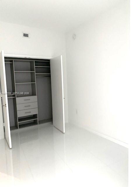 851 NE 1st Ave #2110 Miami, FL 33132