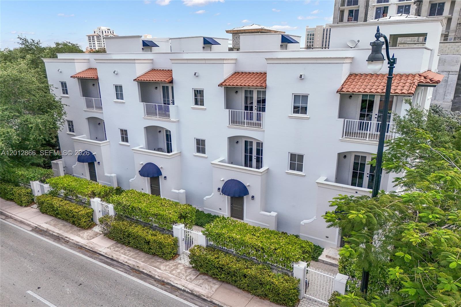 345 Madeira Ave #345 Coral Gables, FL 33134