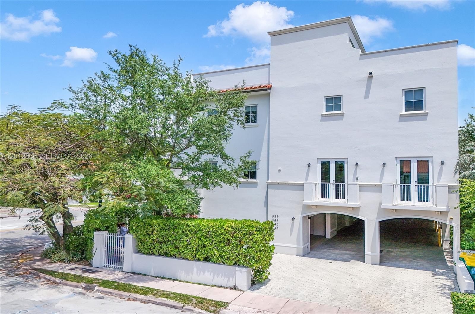 345 Madeira Ave #345 Coral Gables, FL 33134