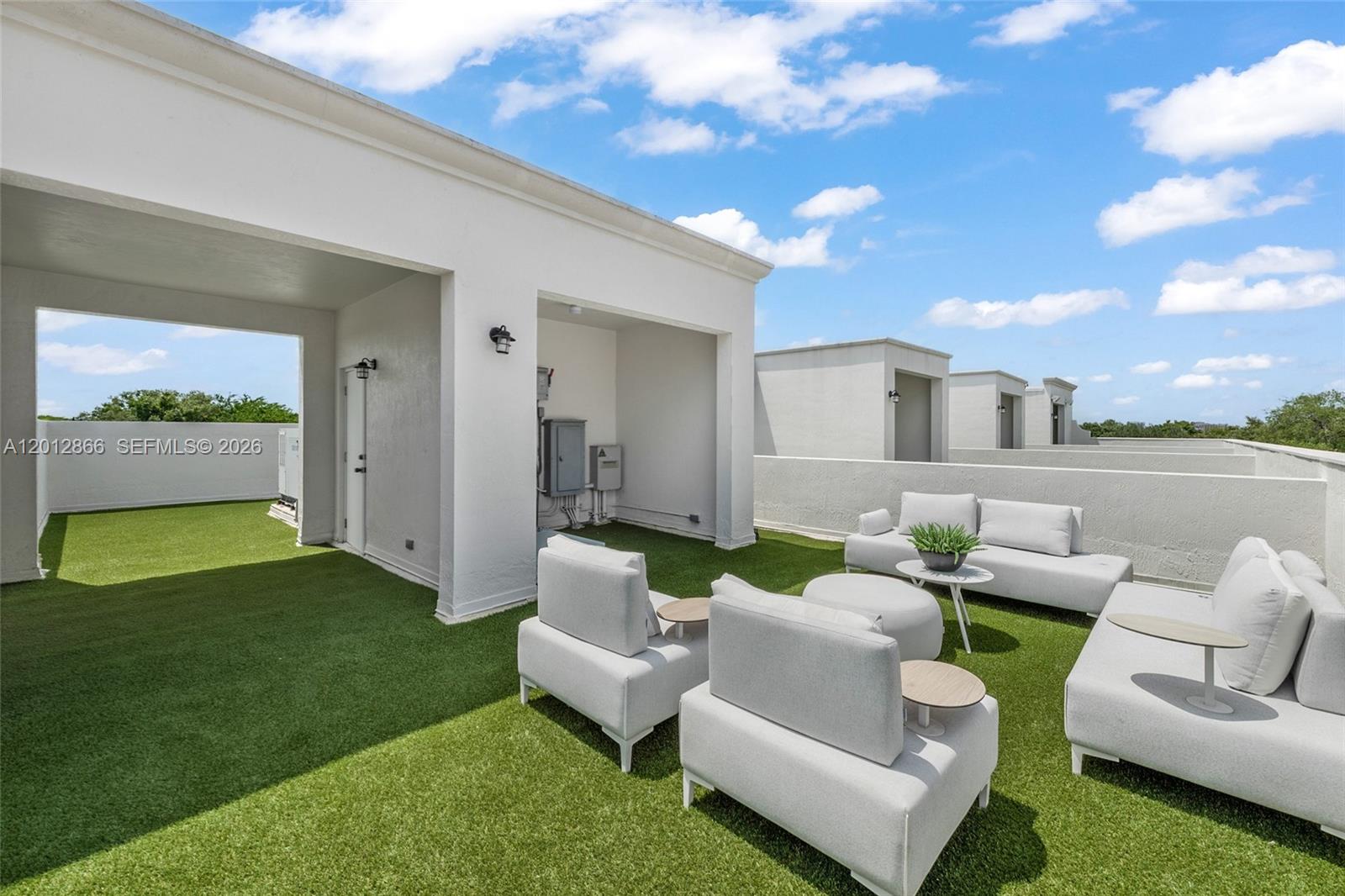345 Madeira Ave #345 Coral Gables, FL 33134