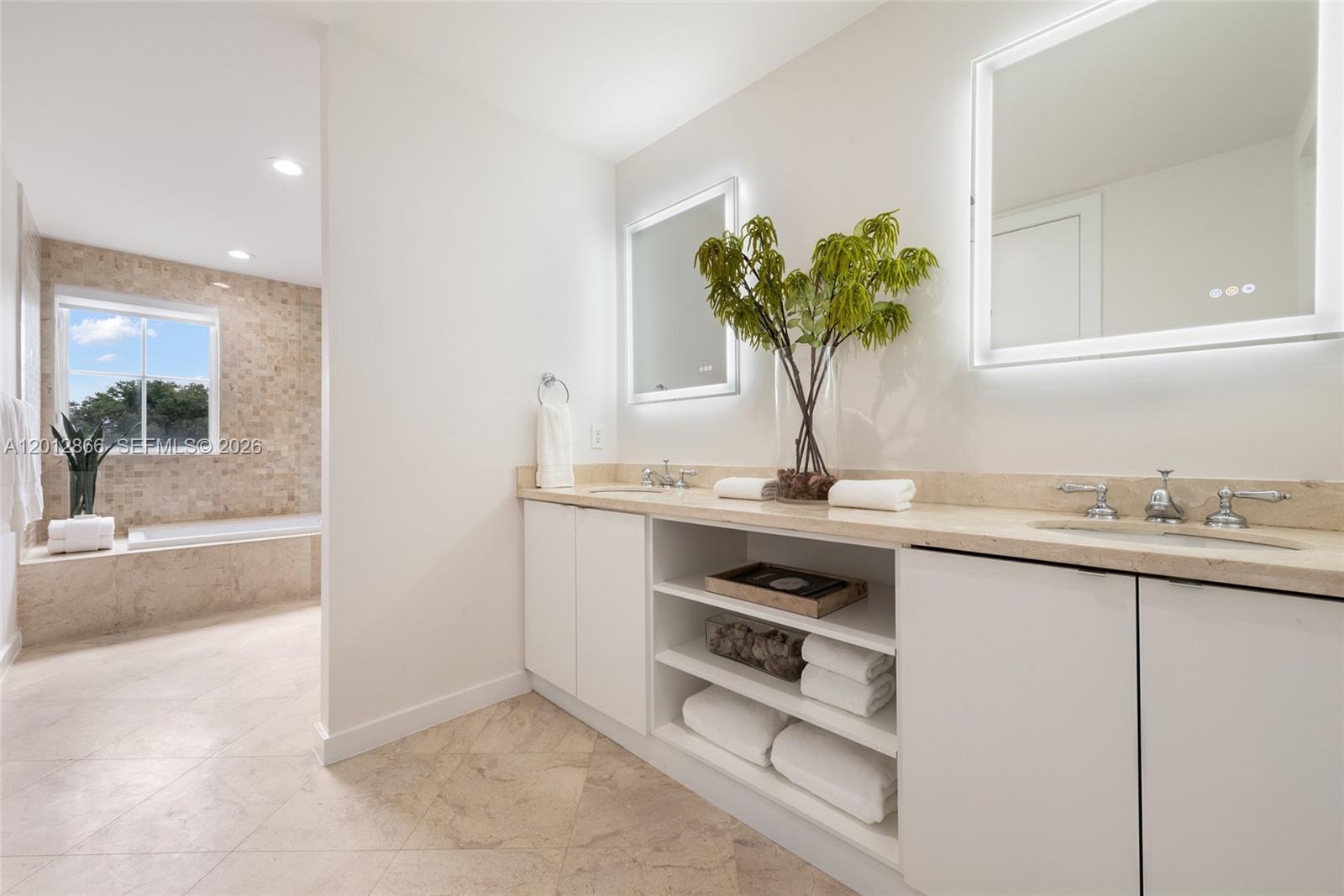 345 Madeira Ave #345 Coral Gables, FL 33134