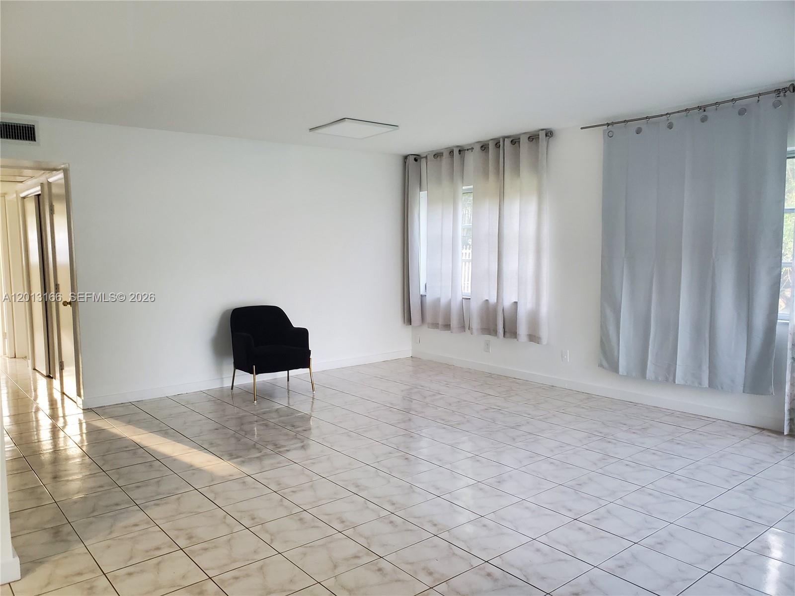 1450 Atlantic Shores Blvd #101
