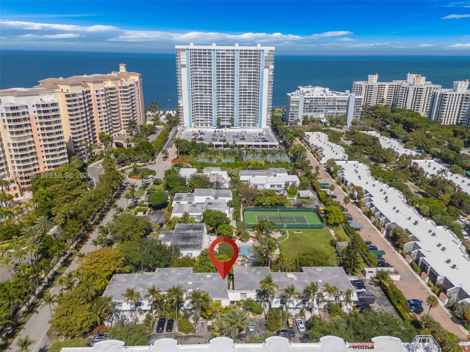 232 Sea Vw Dr #108 Key Biscayne, FL 33149