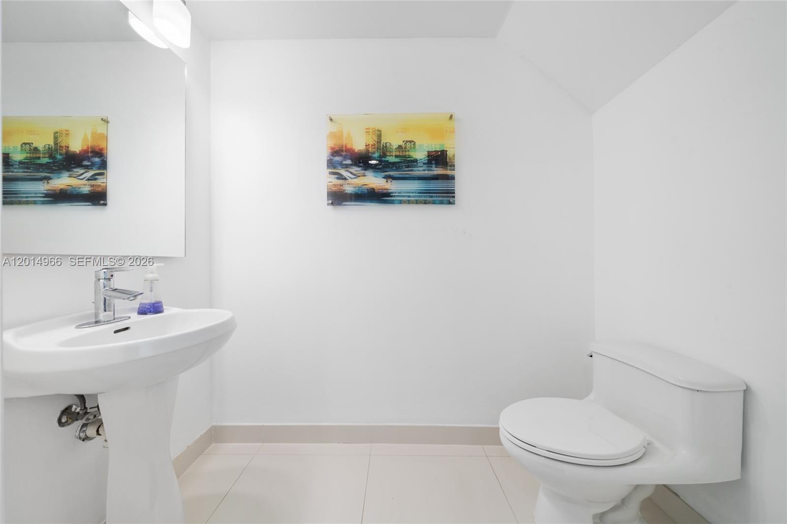 image Infinity at Brickell11
