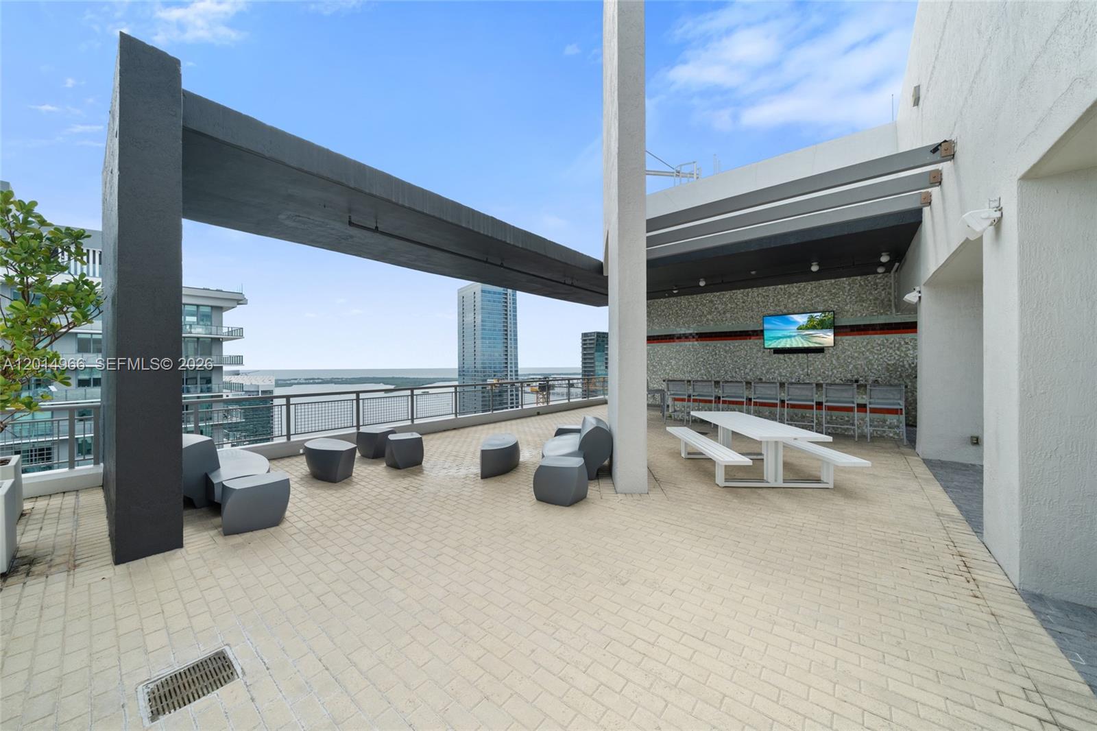 image Infinity at Brickell24