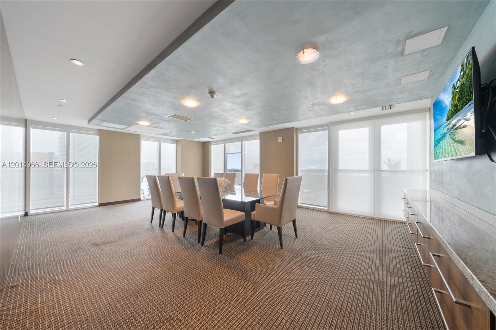 image Infinity at Brickell33