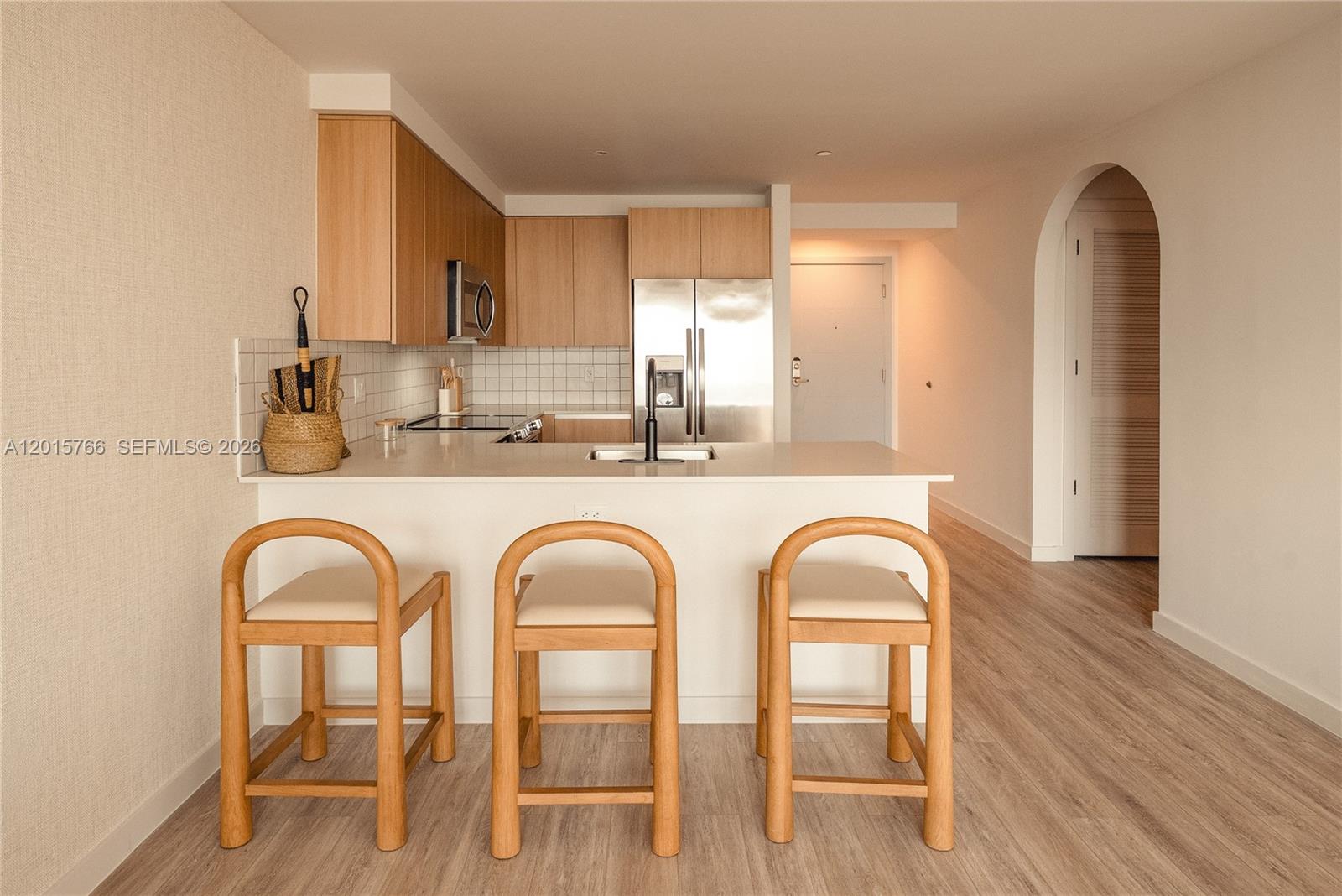 275 SW 6th St #5303 Miami, FL 33130