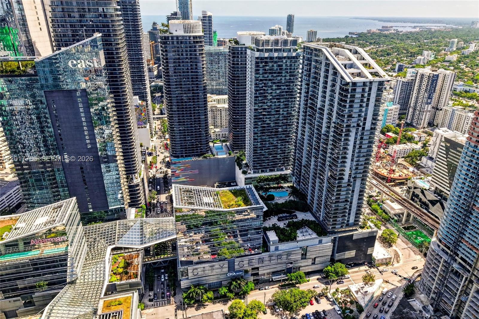 88 SW 7th St #4202 Miami, FL 33130