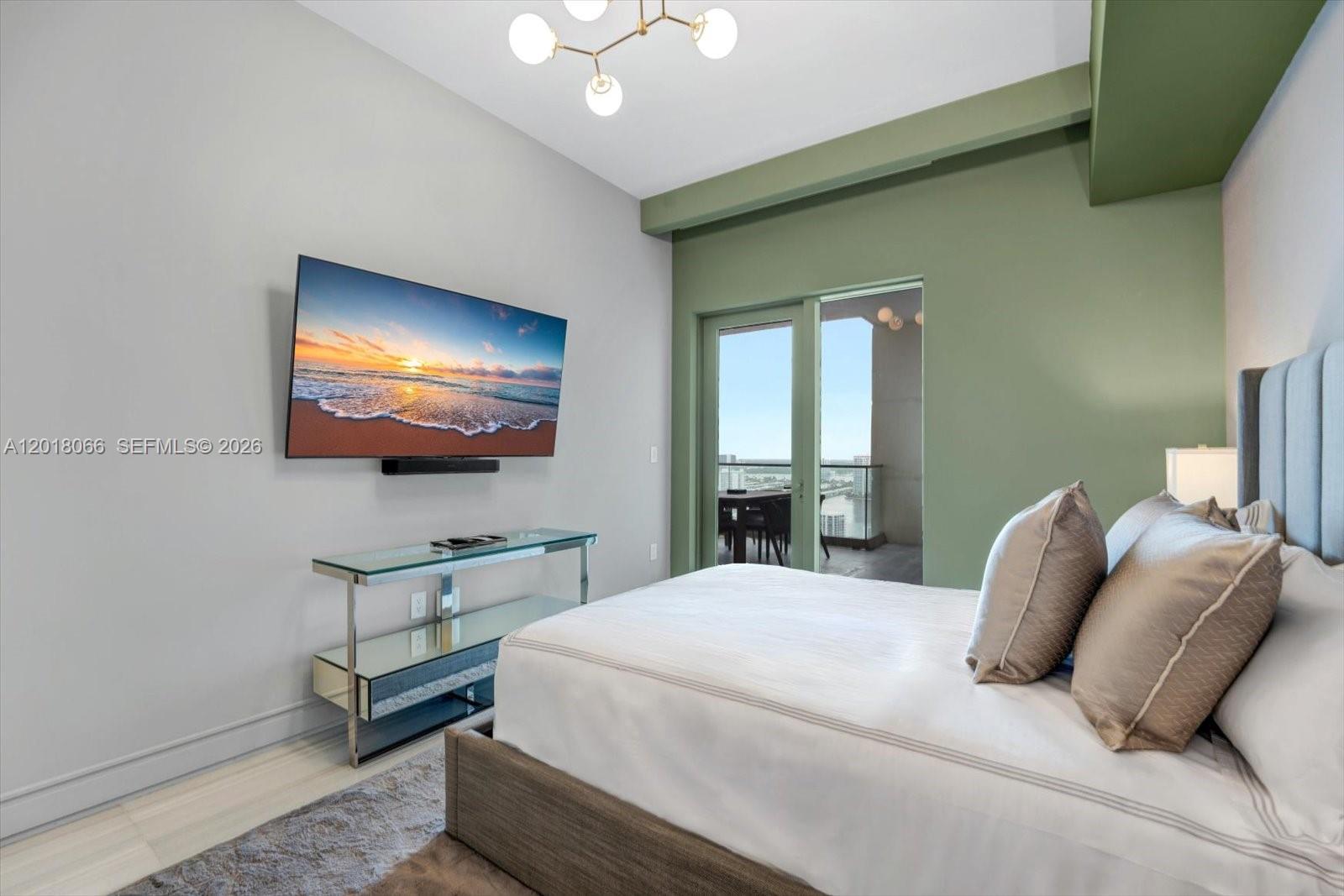 17901 Collins Ave #2704 Sunny Isles Beach, FL 33160
