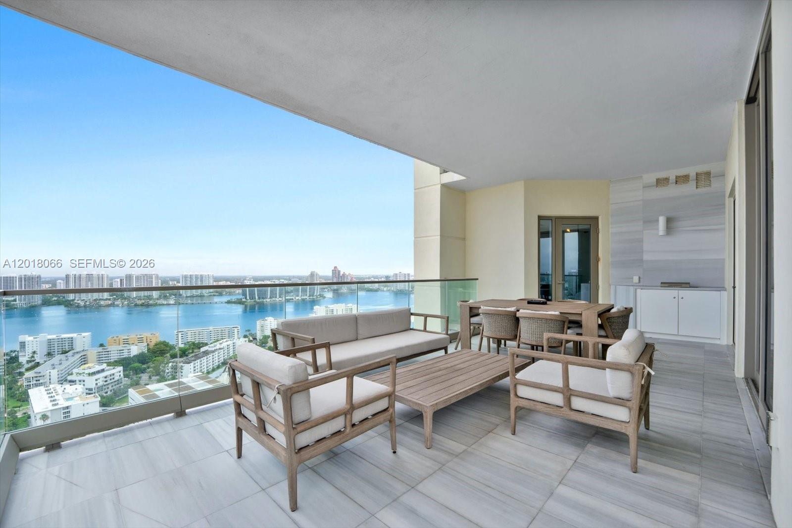 17901 Collins Ave #2704 Sunny Isles Beach, FL 33160