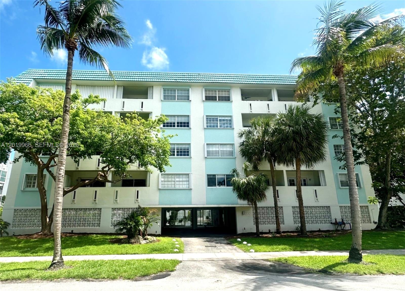 300 Galen Dr #206