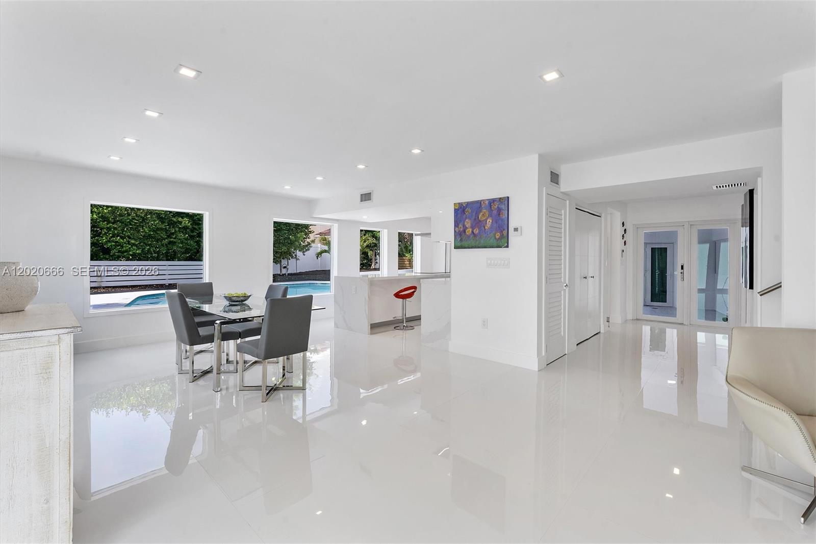 1903 Bay Dr Pompano Beach, FL 33062