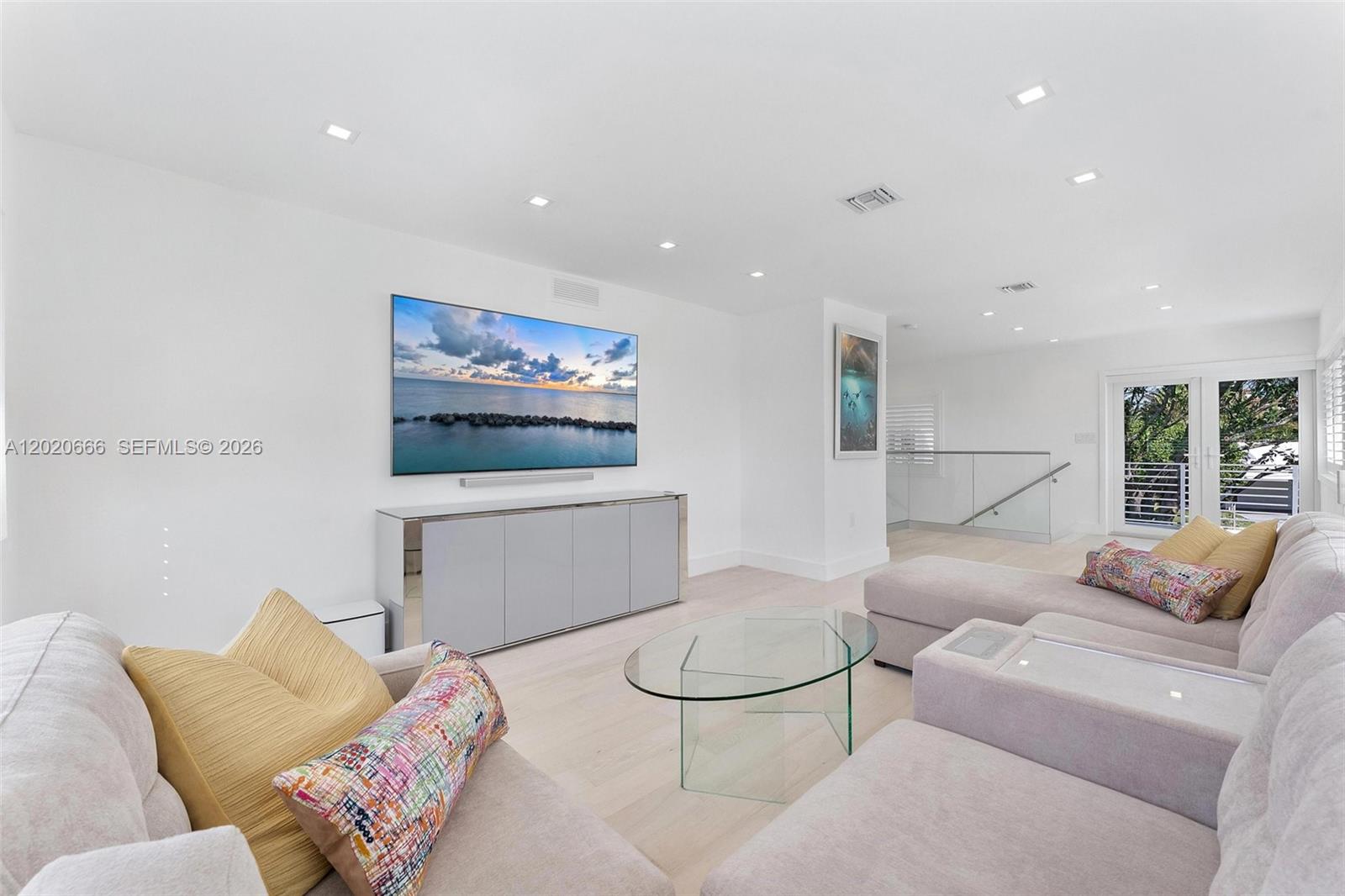 1903 Bay Dr Pompano Beach, FL 33062