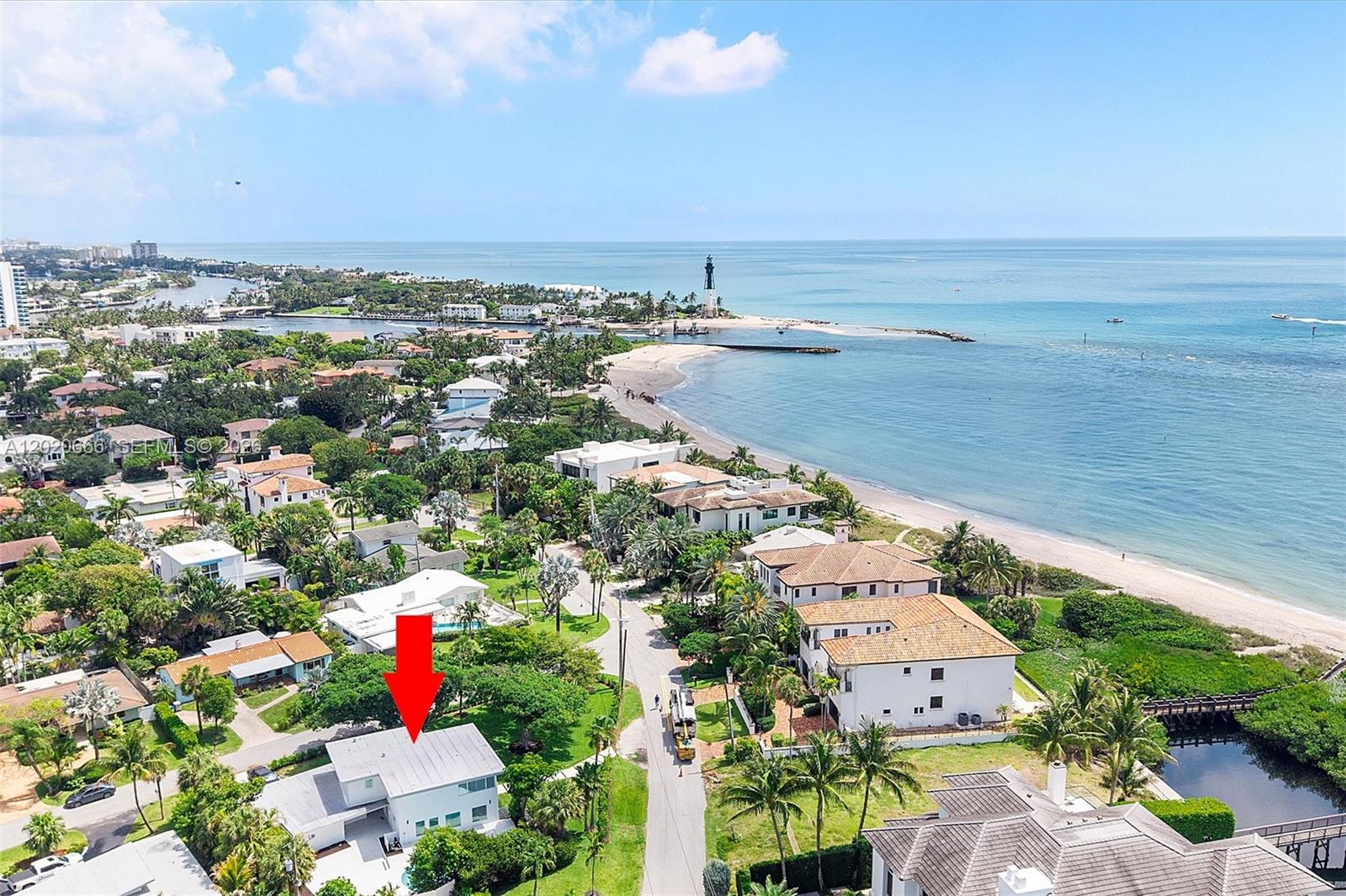 1903 Bay Dr Pompano Beach, FL 33062